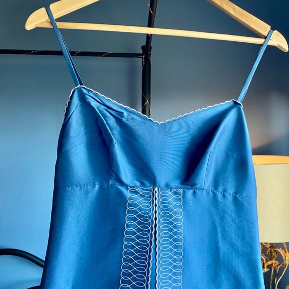 Tocca Deep Blue 100% Silk Embroidered Mini Dress - Picture 4 of 13